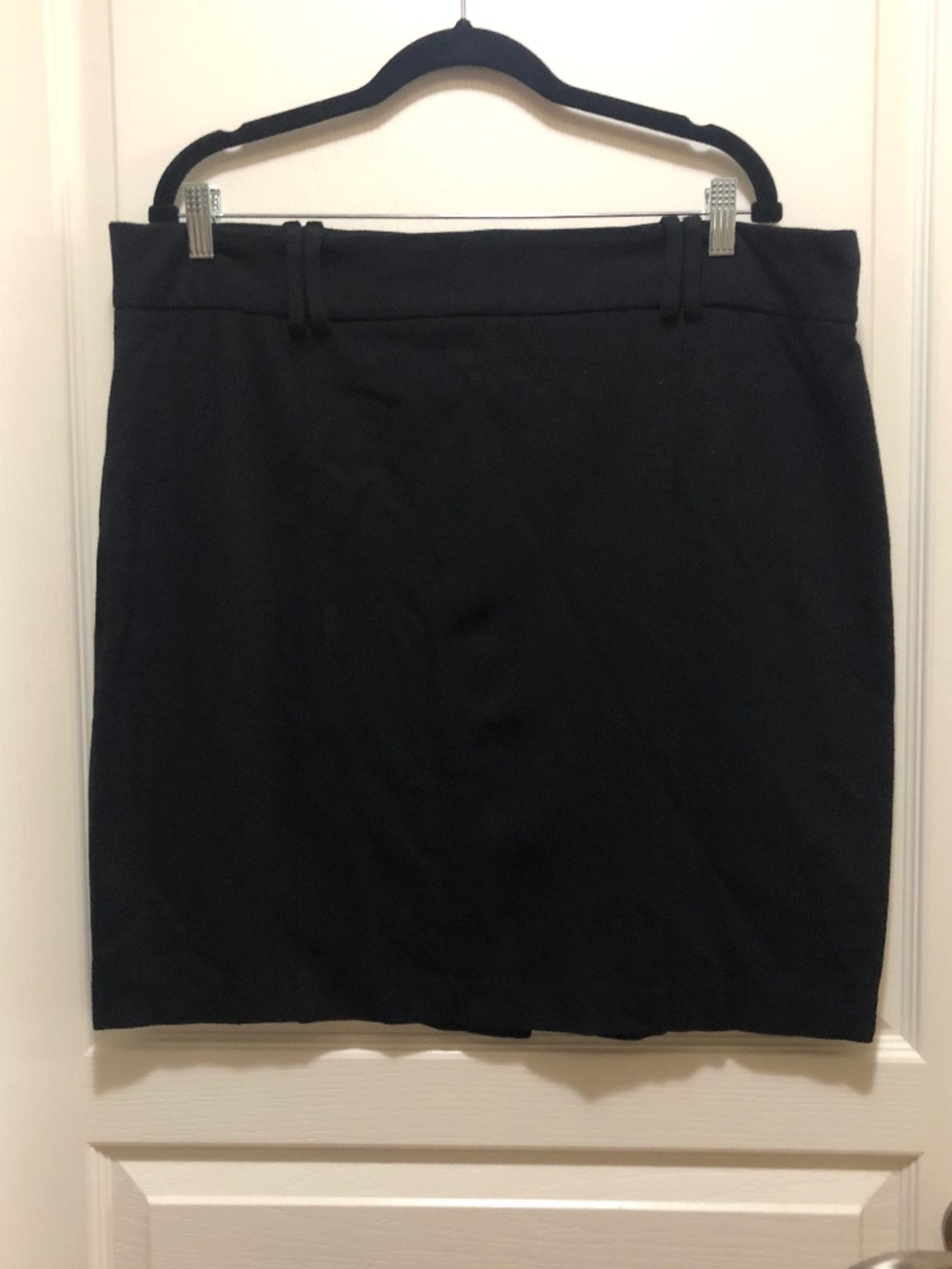 Kenneth Cole XL skirt women’s black knit knee length back zip hidden